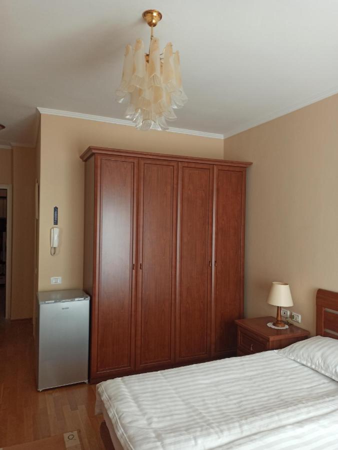 Home Sweet Rental Tirana Extérieur photo