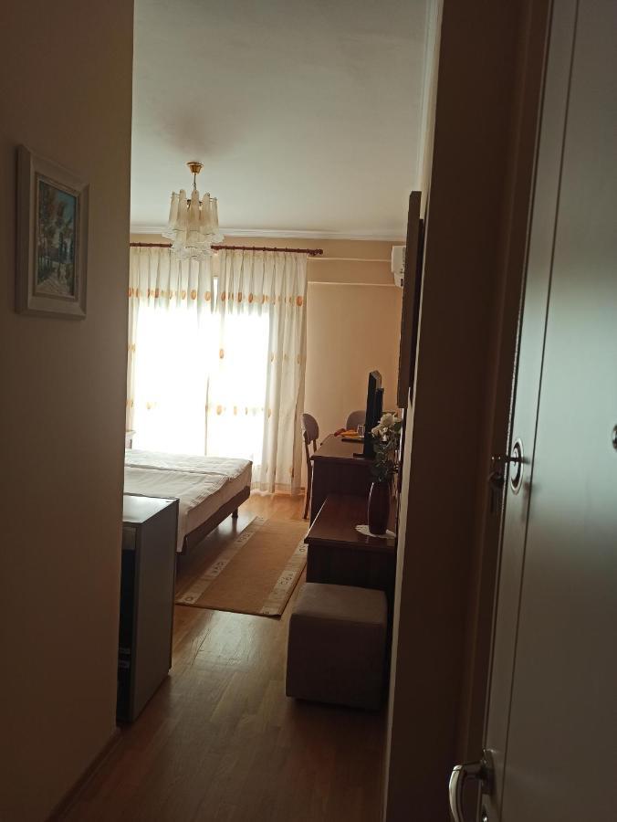 Home Sweet Rental Tirana Extérieur photo